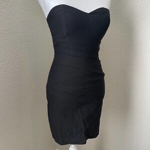 ⭐️3 for $10⭐️ Strapless Little Black Dress